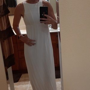 Long white dress